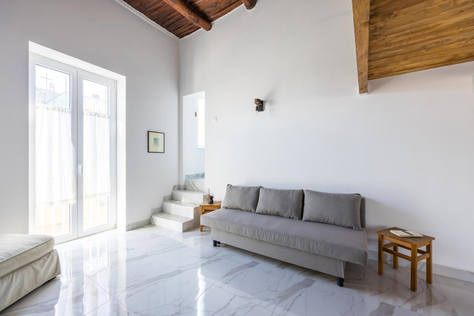 Apartamento Carrozzieri Nest At Historical Center Nápoles Exterior foto