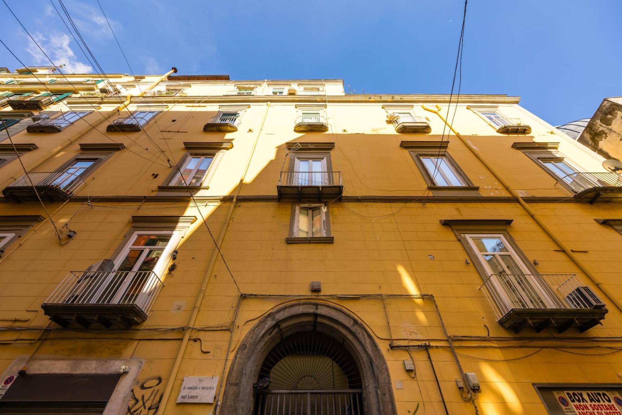 Apartamento Carrozzieri Nest At Historical Center Nápoles Exterior foto