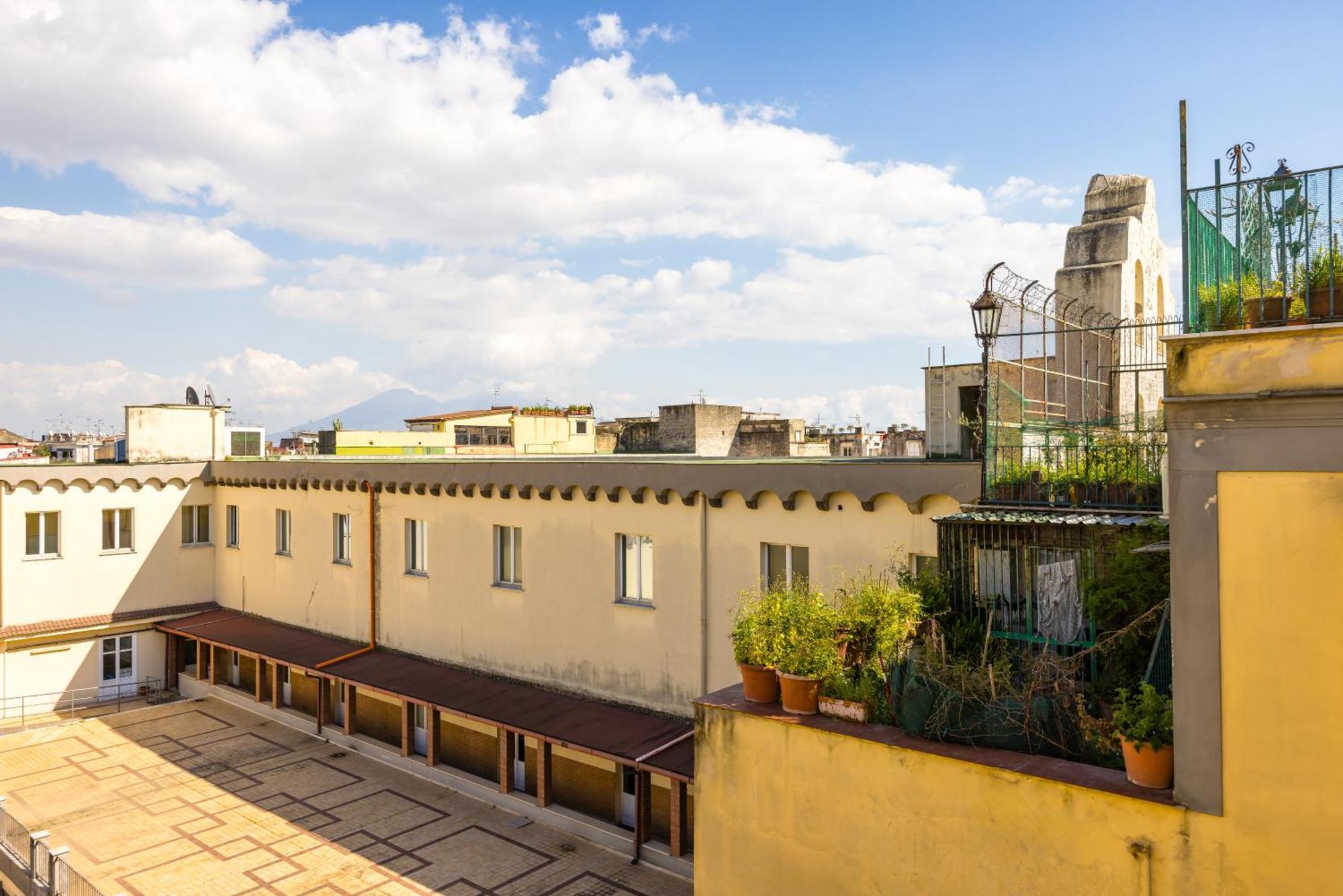Apartamento Carrozzieri Nest At Historical Center Nápoles Exterior foto